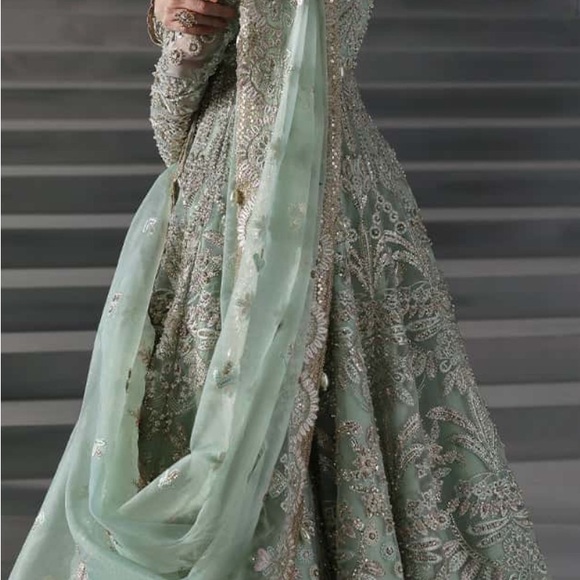 Pakistani designer outfit - Picture 7 of 15